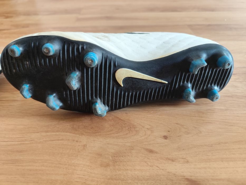 Buty pilkarskie nike hypervenom rozm. 41, wkładka 25 cm