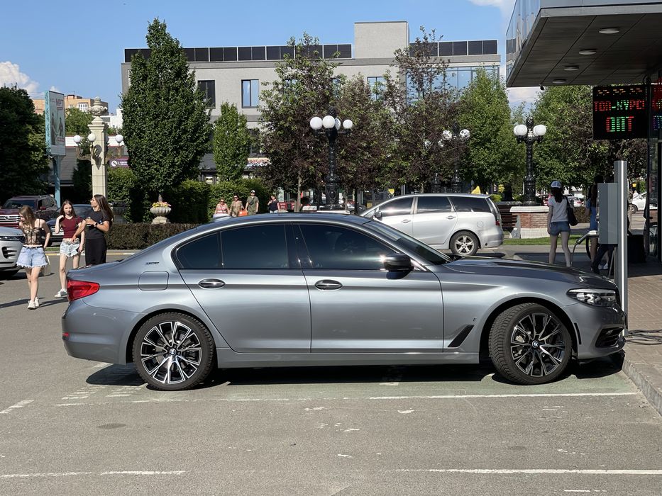 Продам   BMW g30 гибрид