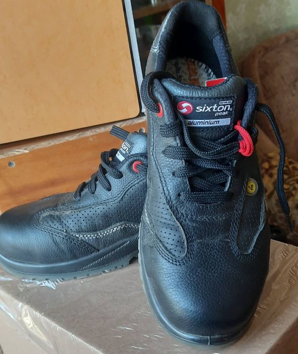 Взуття,  шкіра, 37 розмір, в ідеальному стані.,