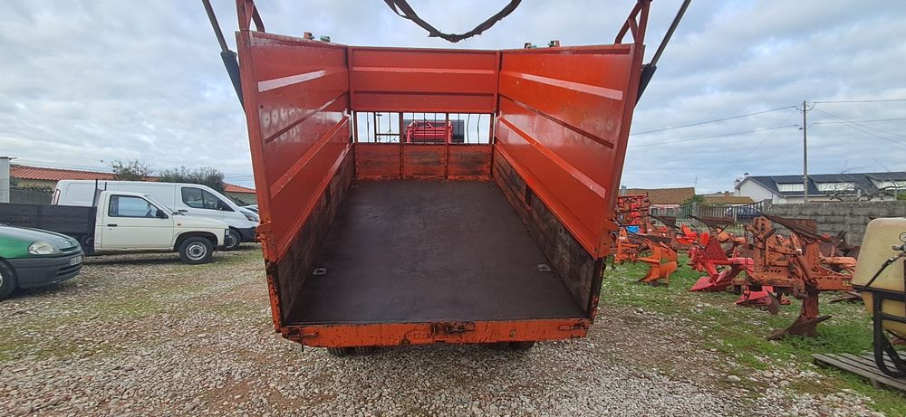 Reboque agrícola Galucho 5000