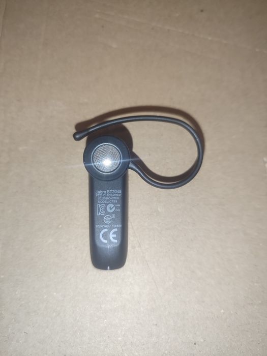Продам Bluetooth гарнітуру Jabra BT2045
