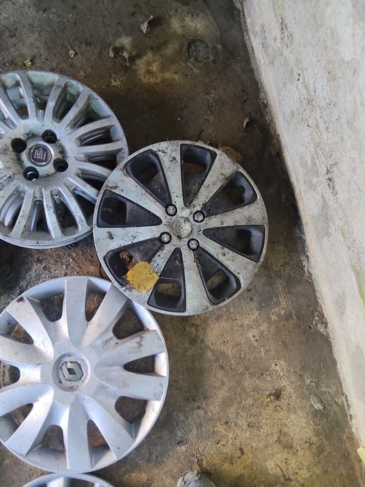 Tampões de roda varios modelos.. citroën C1 e Peugeot e Fiat e Renault e Ford e Citroën