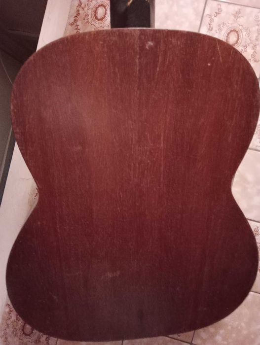Акустична гітара Орфей пловдів