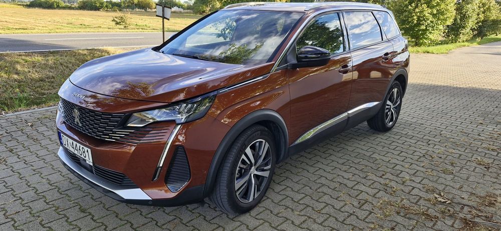 Peugeot 5008 1,2 PureTech Allure EAT8 nowe opony zimowe!