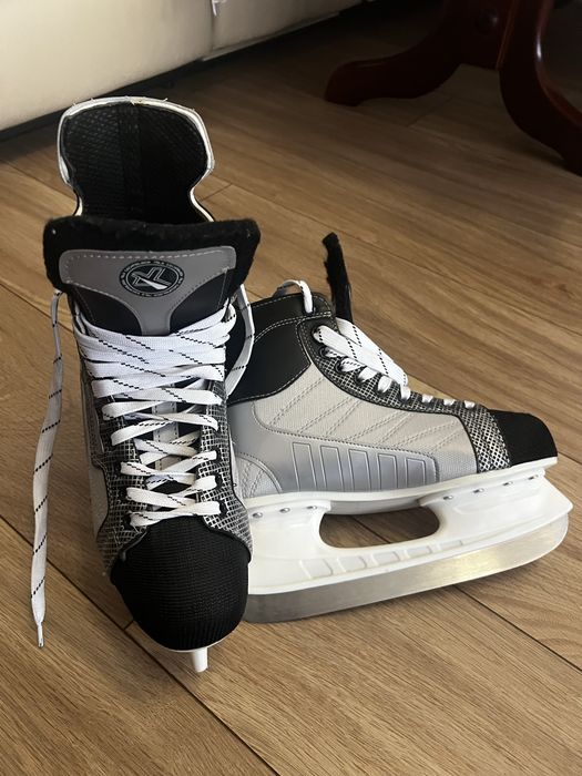Łyżwy hokejowe Nilse Extrime
