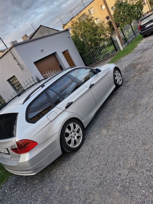 Bmw e91 2.0D 150km