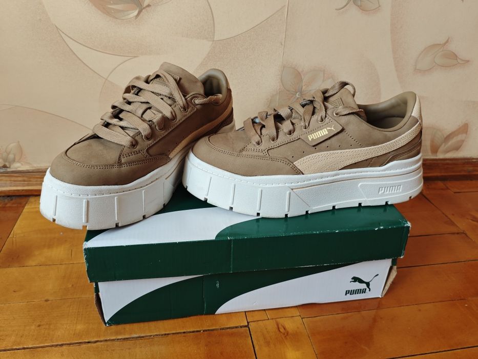 Жіночі кросівки Puma Mayze