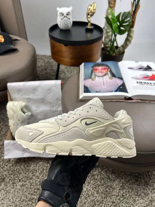 Жіночі кросівки найк хуарачі Nike Air Huarache Beige [36-41]
