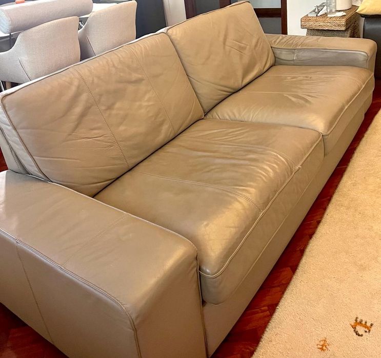 Sofá pele creme/bege