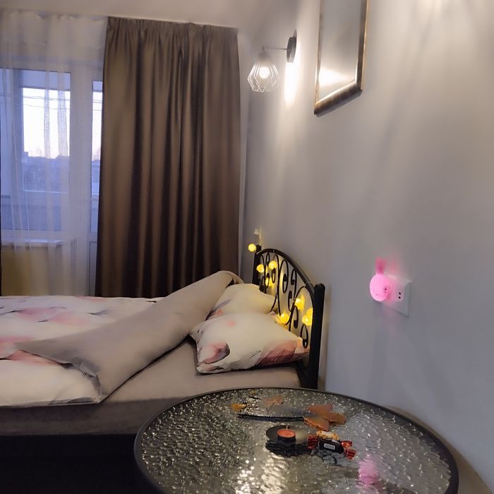 1-на кВ. Макд.Світло є.