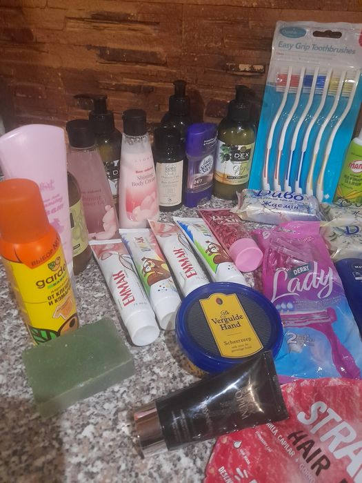 Маски,крема, пасти ,мило