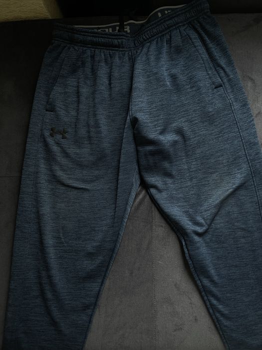 Чоловічий спортивний костюм від Under Armour