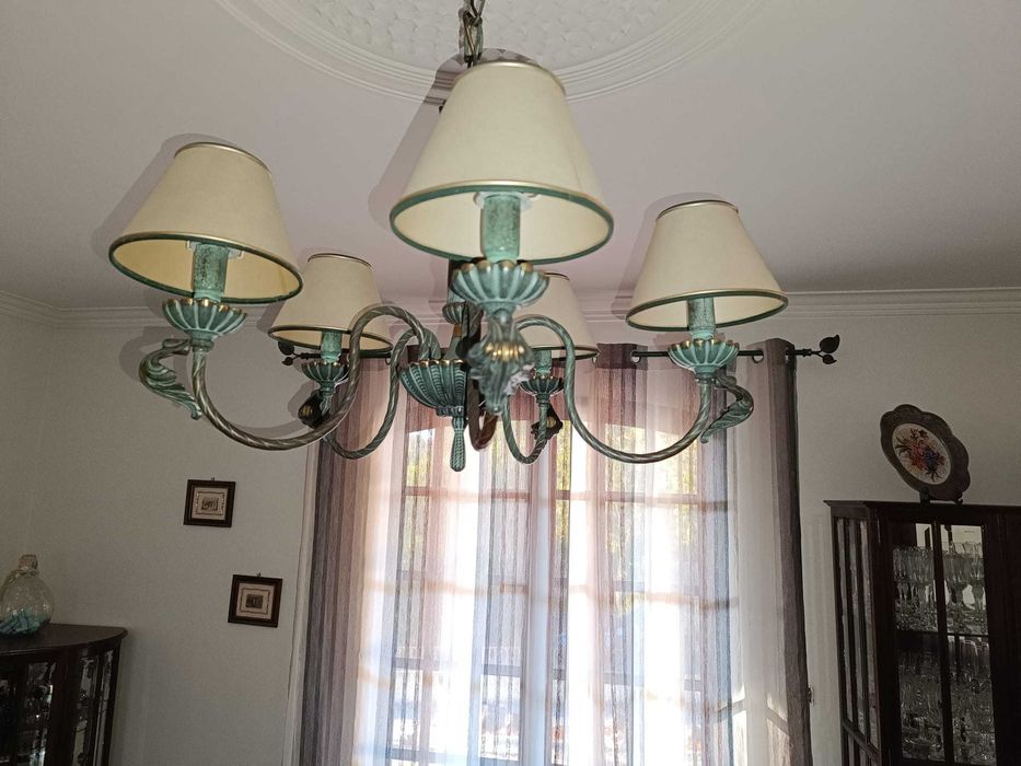 Abajur. Candeeiros de teto