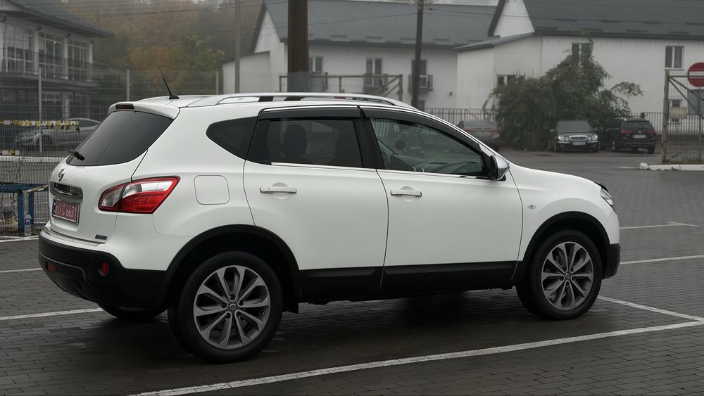 Nissan Qashqai TEKNA 1.6 дизель