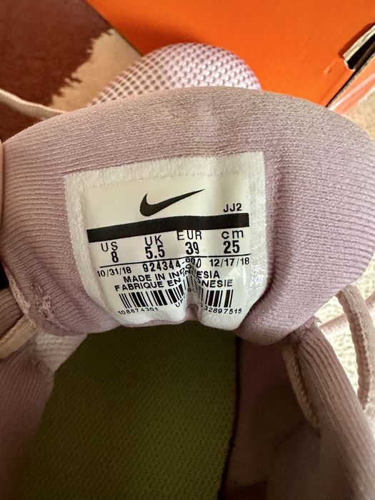Кросівки Nike Flex Essential, 39 р.