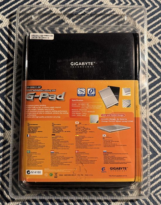 Aluminiowa, składana podkładka pod laptopa Gigabyte G-Pad