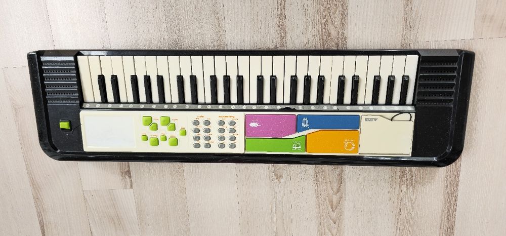 Pianino na baterie