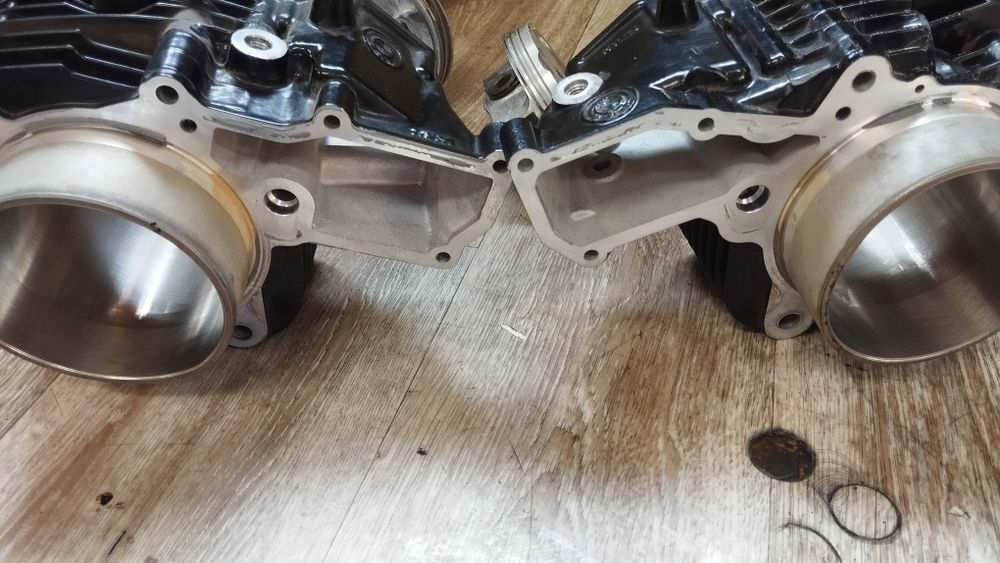 BMW R 1200 R,RT,GS Cylinder plus tłok Super stan.