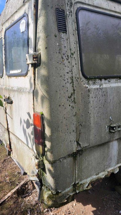 Вантажо пасажирський бус Mercedes-410