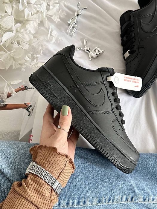ІКросівки Кросівки Nike Air Force 1 натуральна шкіра