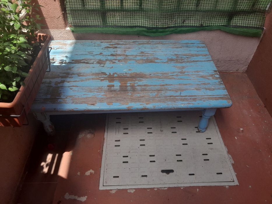 Mesa de café rústica