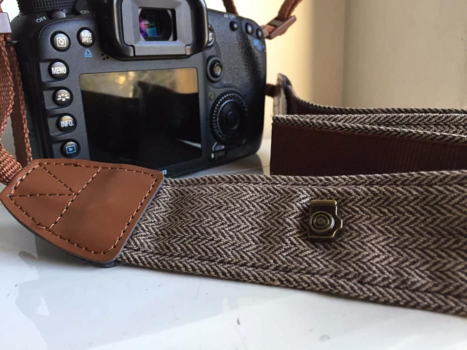 Fita Correia Tecido Castanho Máquina Fotográfica DSRL Canon Nikon Sony