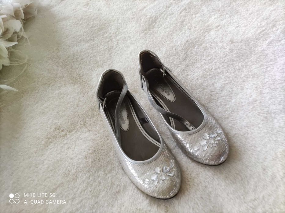 Sapatos de princesa para menina