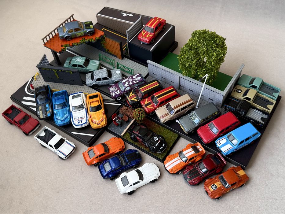 Hot Wheels Dodge, Corvette, Camaro, Cadillac, Datsun колекція