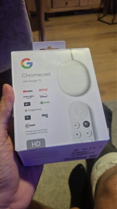 Odtwarzacz multimedialny  GOOGLE TV Streamer biały