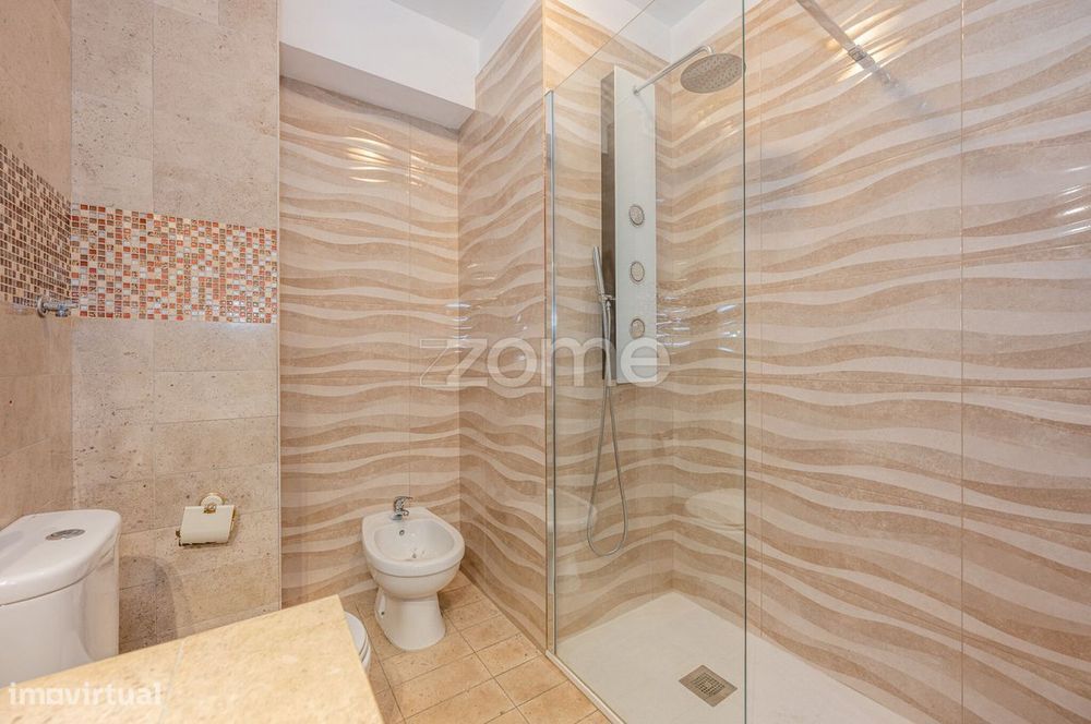Apartamento T3 Recuado com Terraço em Águas Santas na Maia