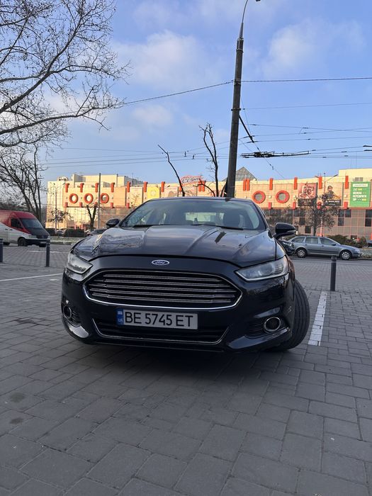 Ford Fusion ……..