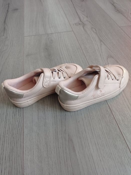 Кросівки H&M  на дівчинку