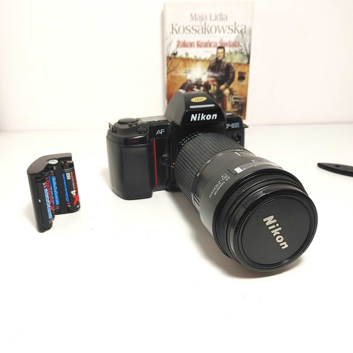 Klasyczna Lustrzanka NIKON F 801 z lens NIKKOR 70-210 mm 1:4 GWARANCJA