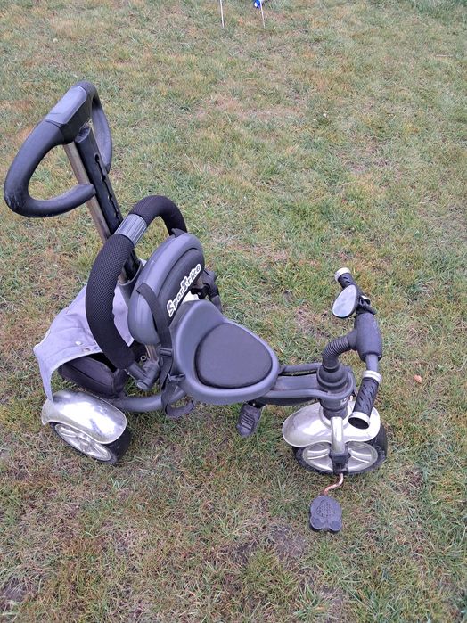 Rowerek trójkołowy motorek