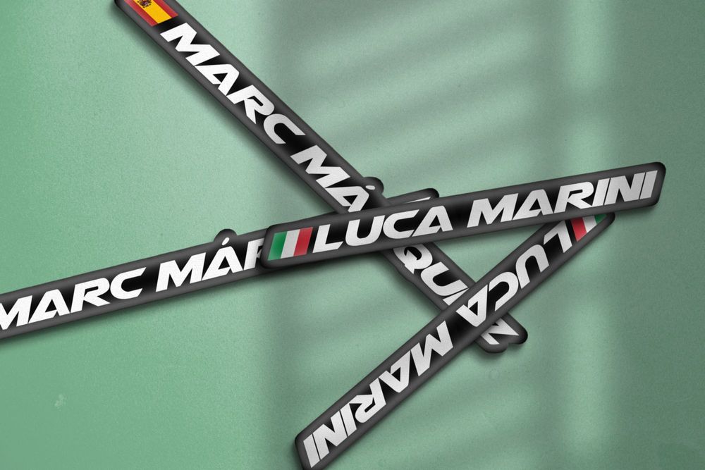 Racing Name Tags - Autocolante personalizado com o seu nome (Pack 4un)