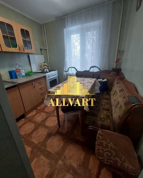 Продаж 3кім квартири під ремонт Сирець, вул. Ольжича, Метро Дорогожичі