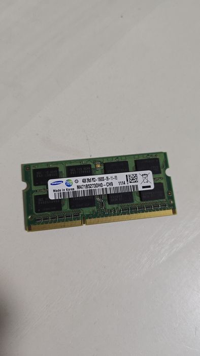 Оперативна память Samsung 4 GB DDR3 1600 MHz