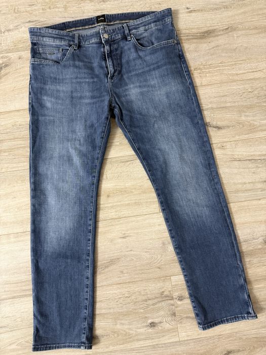 Джинсы Hugo Boss (оригинал). Размер 34-36 (52)