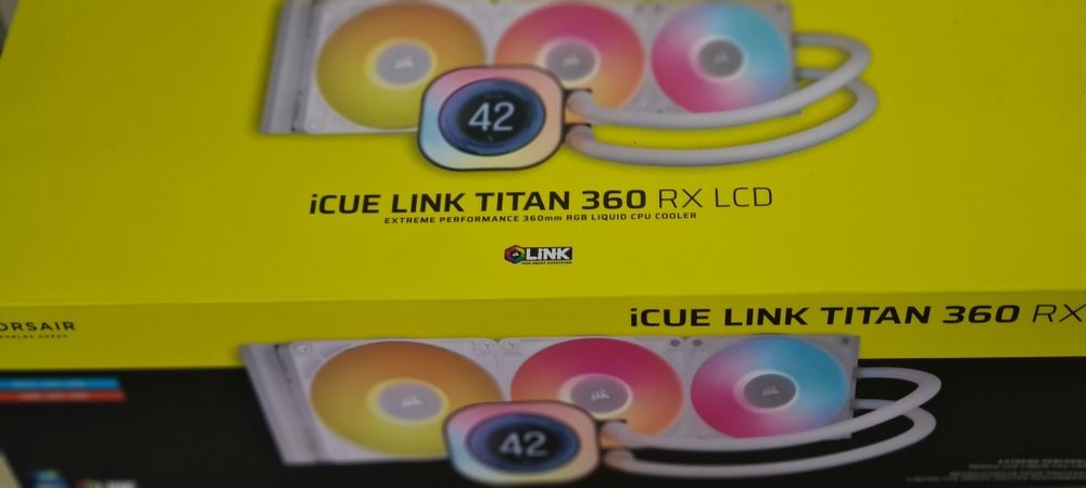 Refrigeração Líquida Corsair iCUE LINK TITAN 360 RX LCD 360mm 3 Ventoinhas RGB