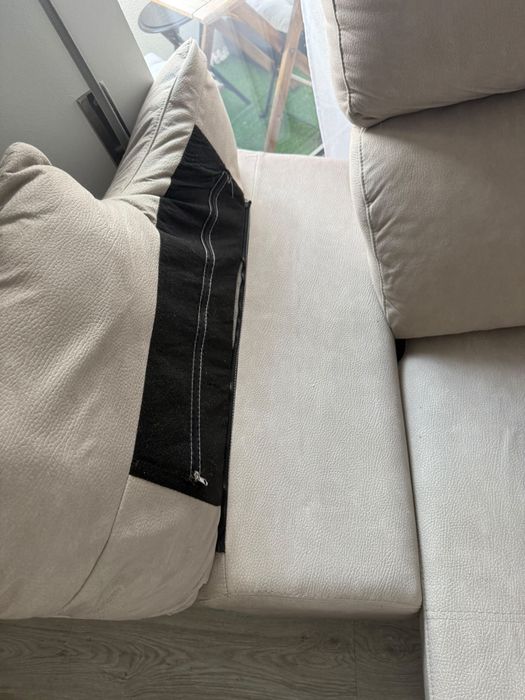 Sofá de 4 lugares com chaise longue – bege