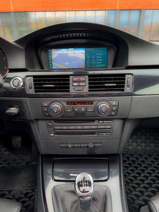 BMW 320d Coupé Pack M | GPS Pro | Teto Abrir | Pele | NACIONAL