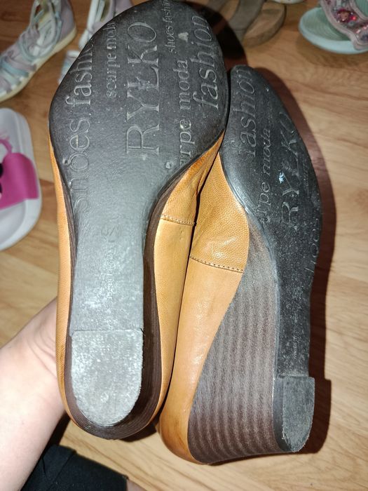 Buty damskie 37i 1/2 skórzane Ryłko