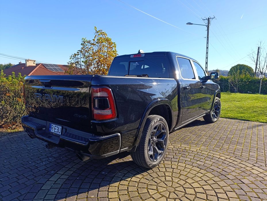 Ram 1500 Limited Night Edition