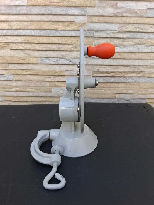 Vende-se Máquina Cortar Caldo Verde