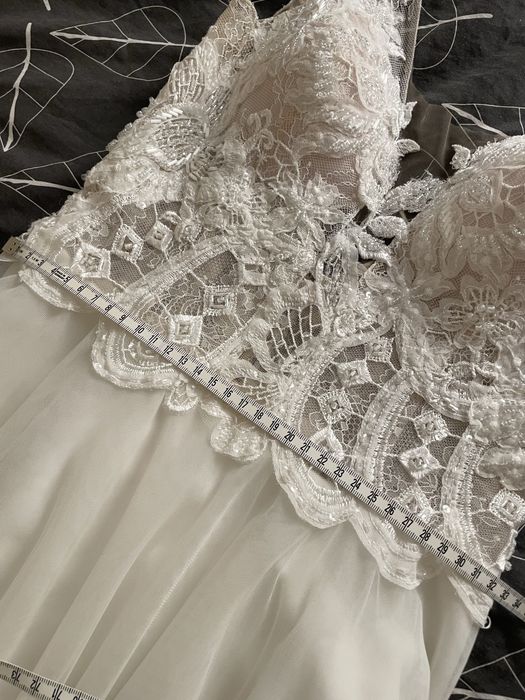 Suknia ślubna / rozmiar 36 / wesele