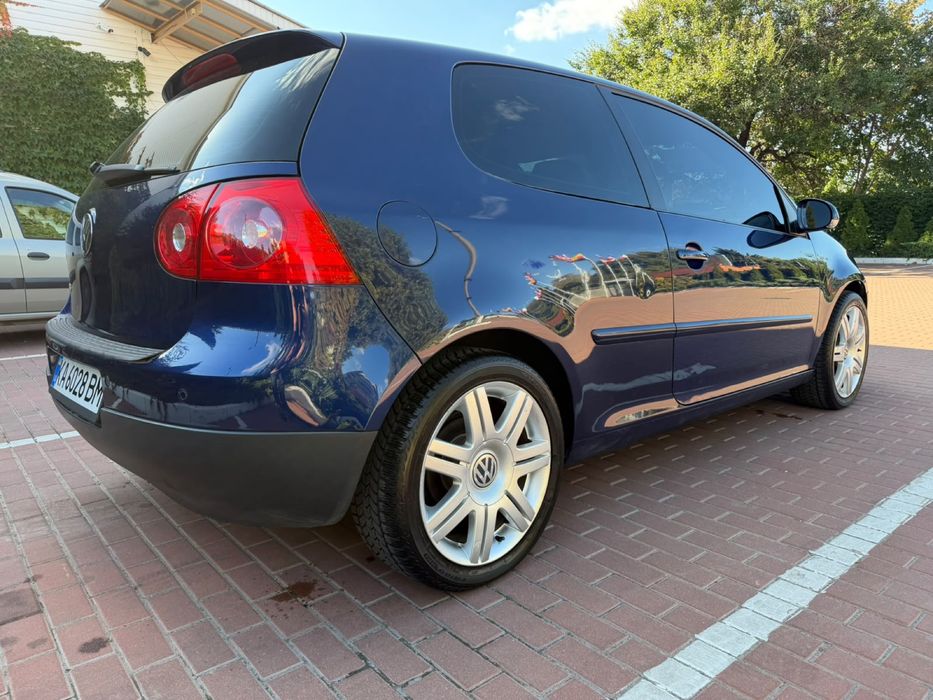Volkswagen Golf 2008 рік