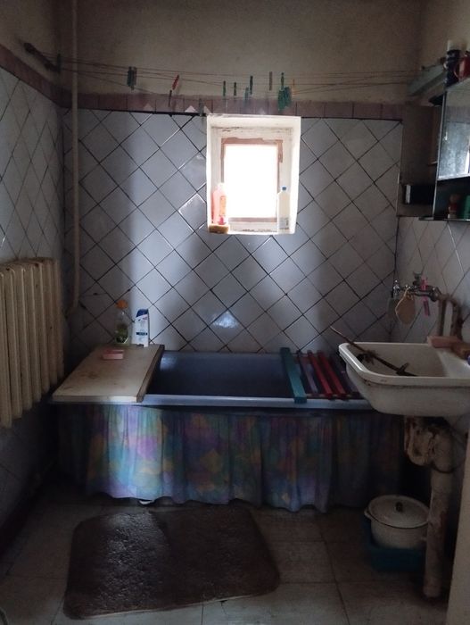 Продам будинок с удобствами в Нововодолажском районе