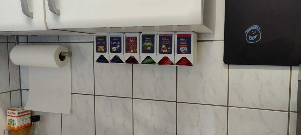 Настенный дозатор для чайных пакетиков