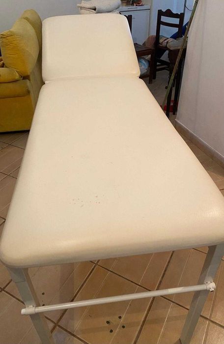 MARQUESA DE MASSAGEM COMO NOVA