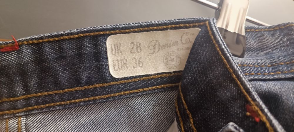 DenimCo Granatowe Spodenki Jeansowe S/36